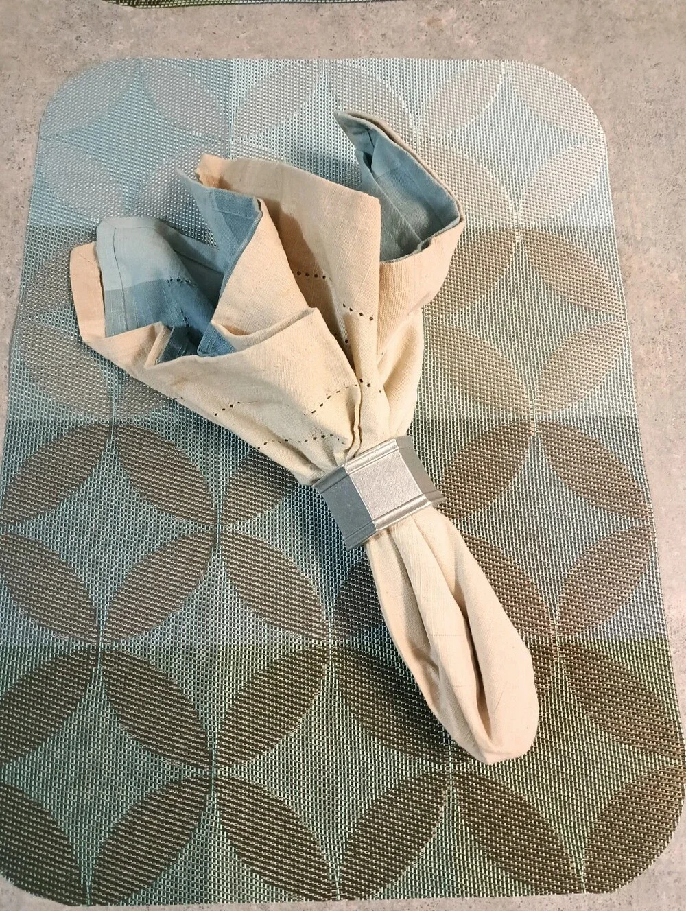 NWT Pier 1 Imports 6 Teal Blue, Aqua & Taupe Placemats & 8 Teal & Taupe Napkins